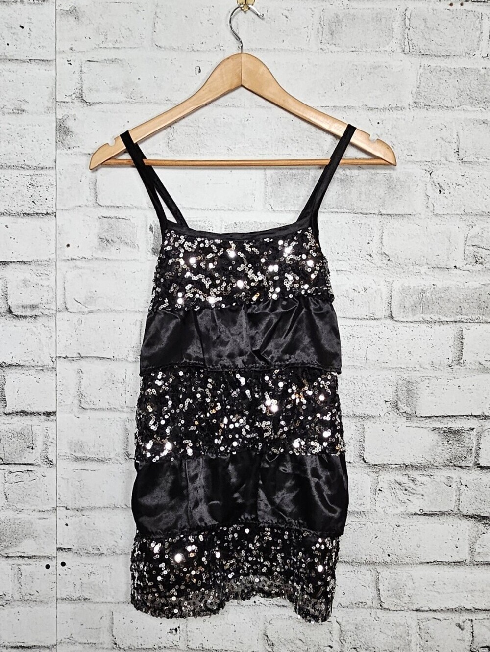 Marc & Maddie Black Sequin Tiered Party Dress/Top Size 16